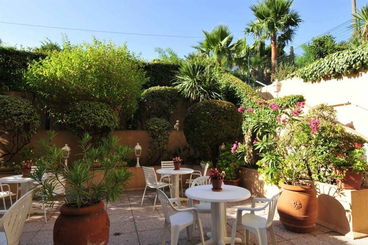 Residhotel Villa Maupassant Канны Экстерьер фото