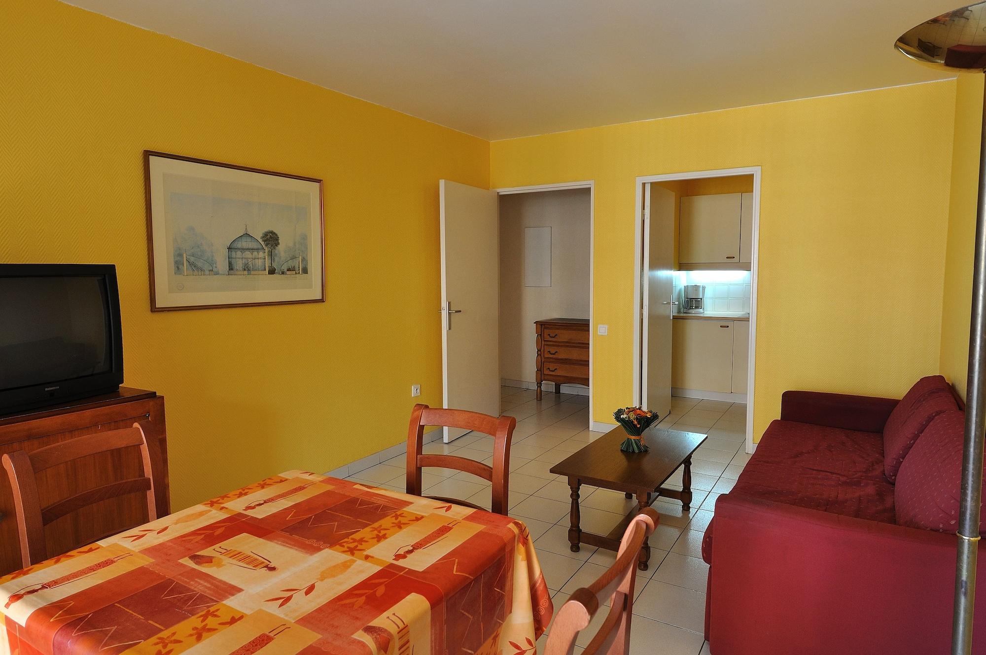 Residhotel Villa Maupassant Канны Экстерьер фото