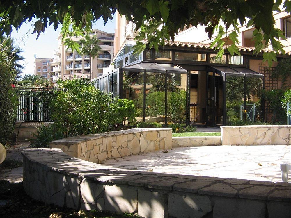 Residhotel Villa Maupassant Канны Экстерьер фото